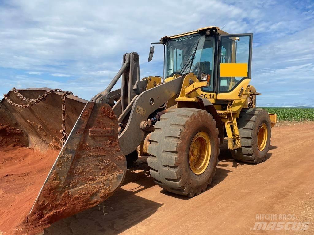 Volvo L 110 F Pale gommate