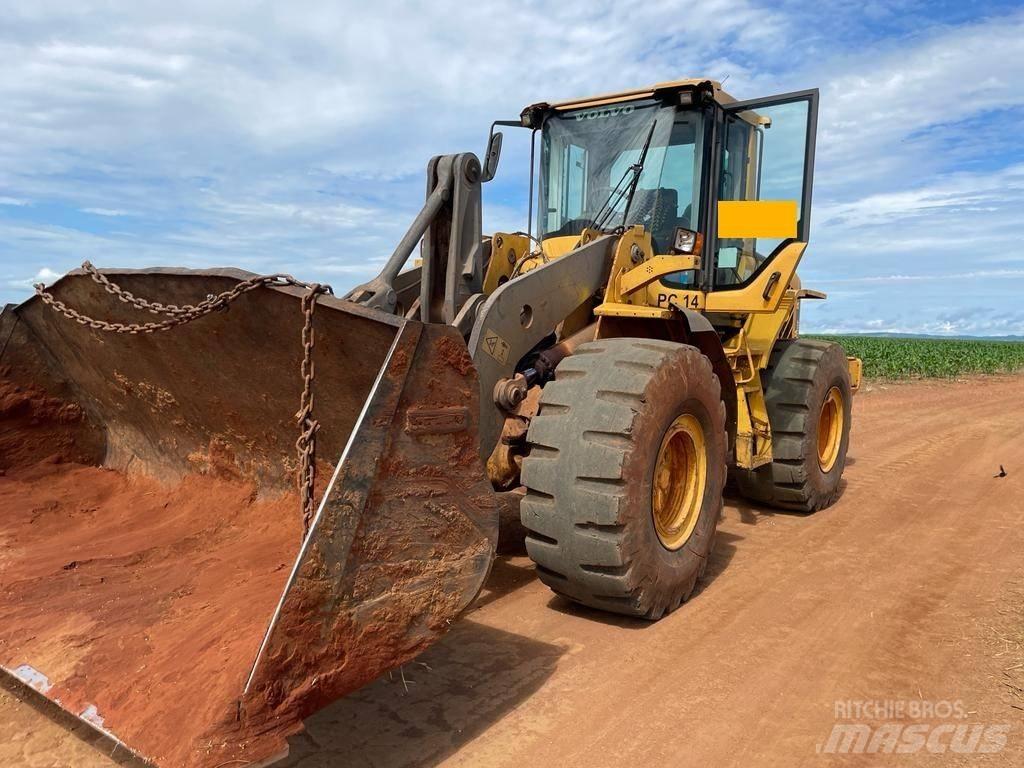 Volvo L 110 F Pale gommate