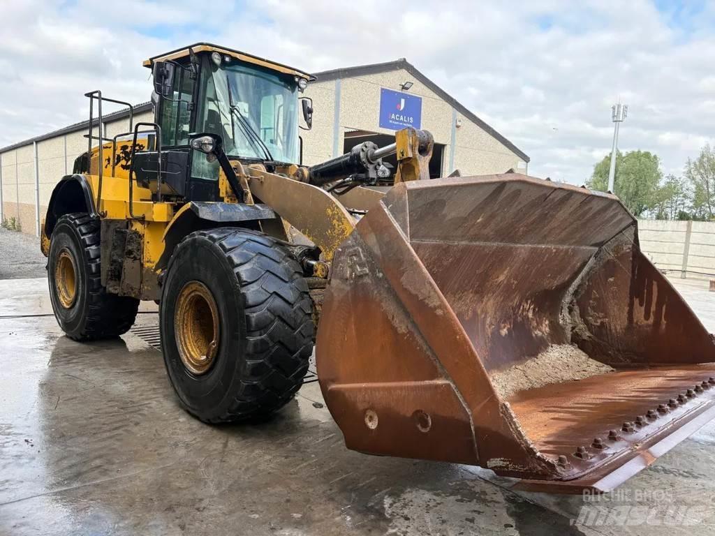 CAT 966MXE Pale gommate