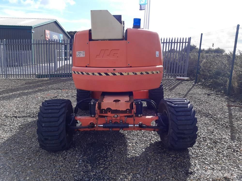 JLG BOOM LIFT Piattaforme a braccio articolato