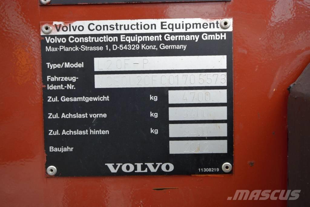 Volvo L 20 F Pale gommate