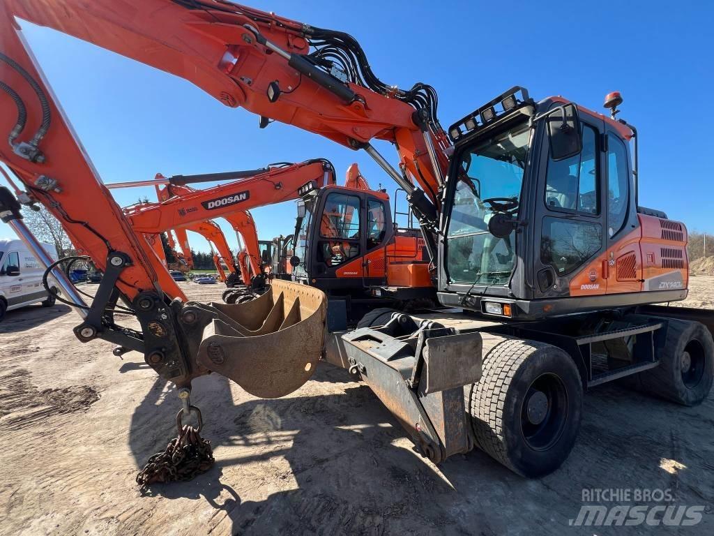 Doosan DX140W-5 Escavatori gommati