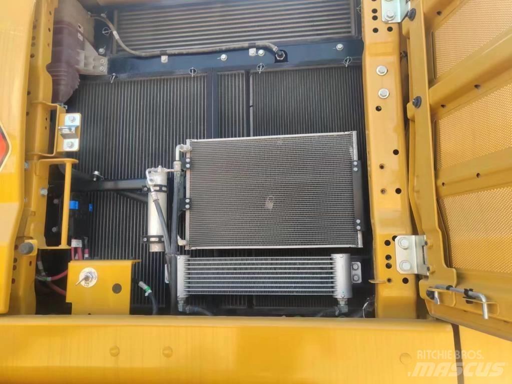 CAT 2021 CAT 333 Escavatori cingolati