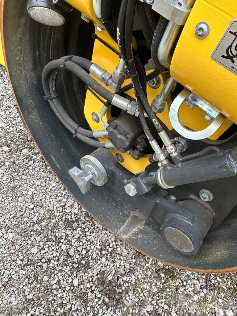 Bomag BW 138 AD-5 Rulli a doppio tamburo
