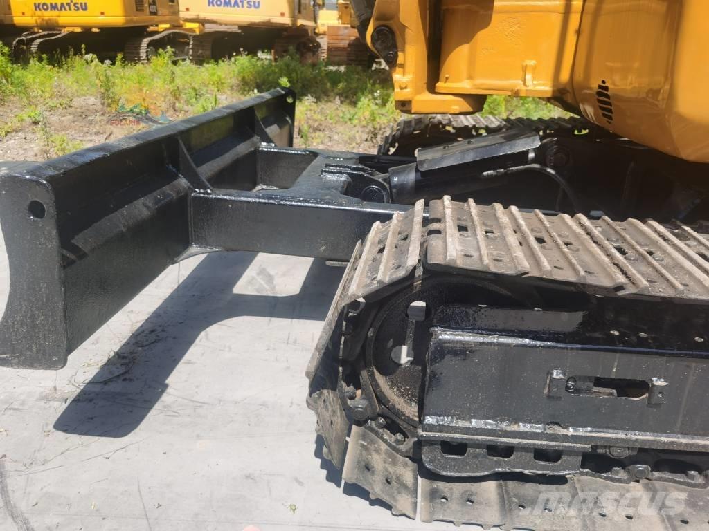 CAT 304 Miniescavatori