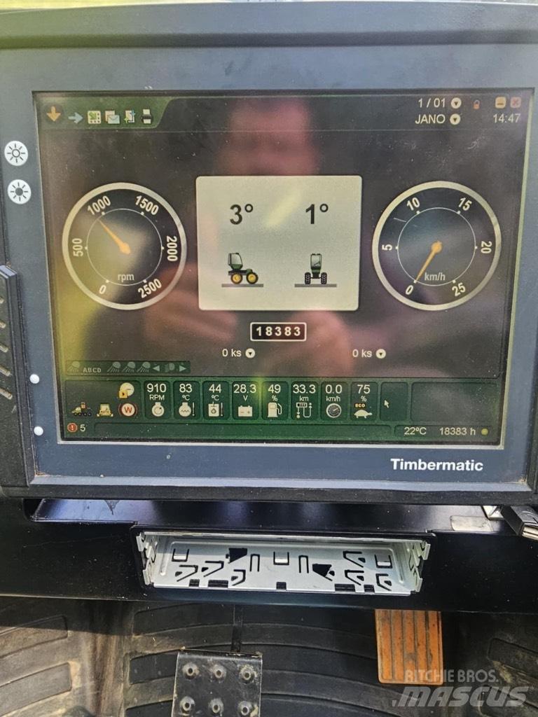 John Deere 1510 E Forwarder