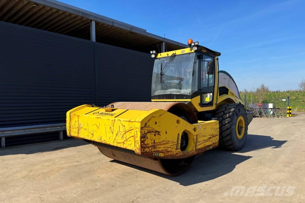 Bomag BW 226 BVC-5 Rulli monotamburo