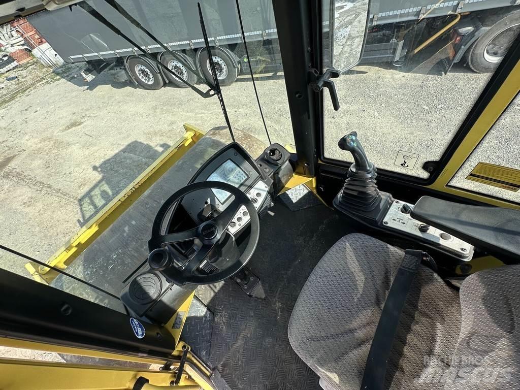 Bomag BW213-DH4 Rulli monotamburo