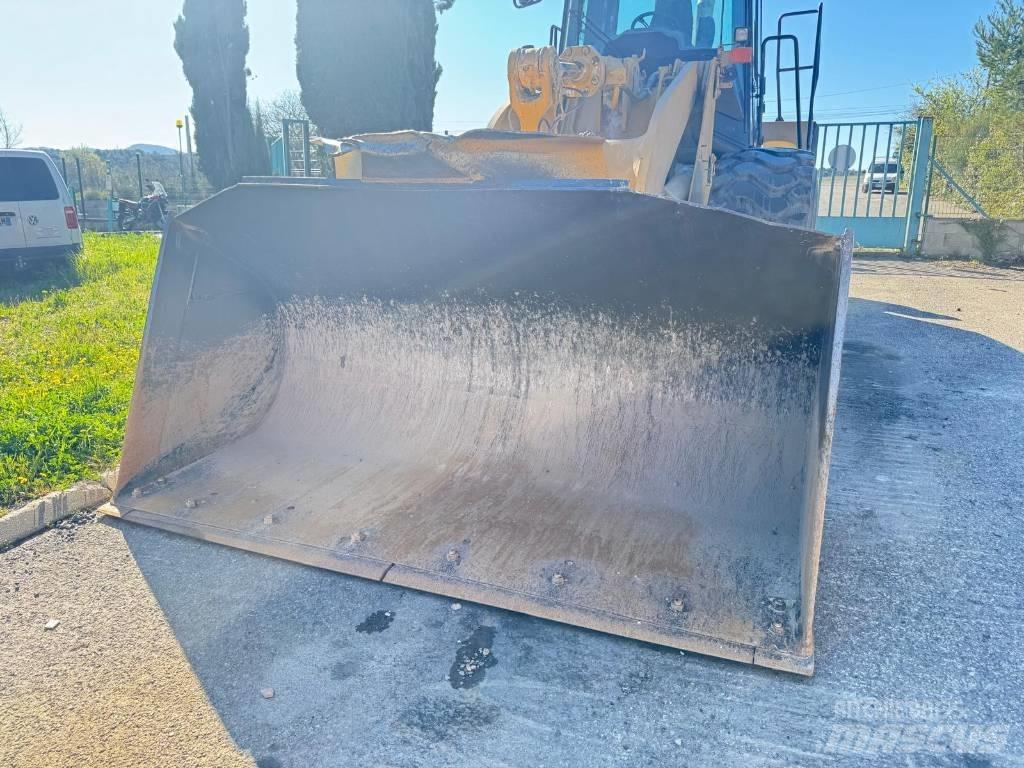 CAT 962 G II Pale gommate