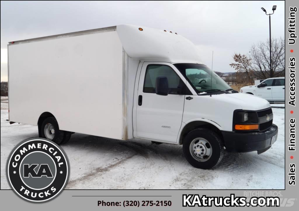 Chevrolet G4500 Camion cassonati
