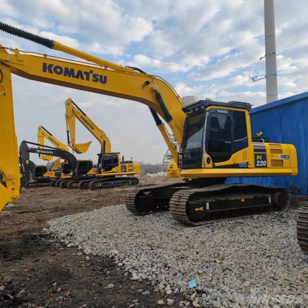 Komatsu PC 220-8 Escavatori cingolati