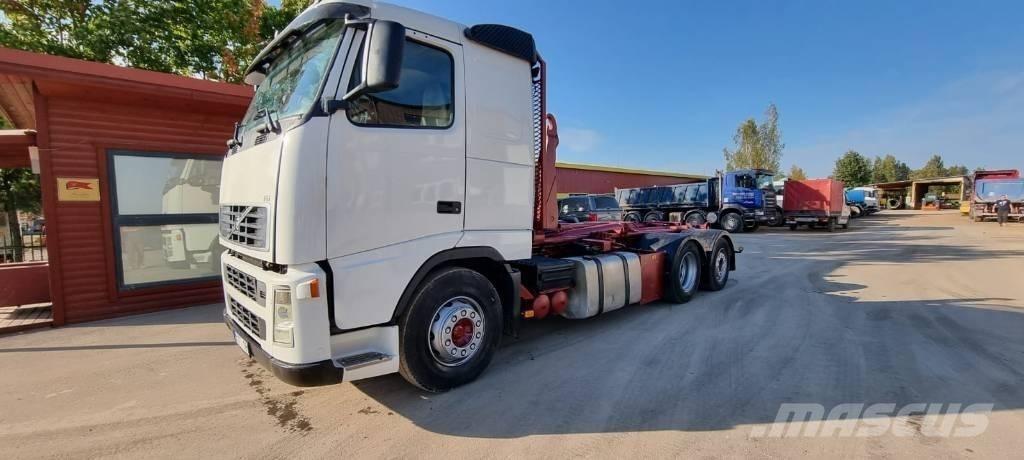 Volvo FM 12 Camion con gancio di sollevamento