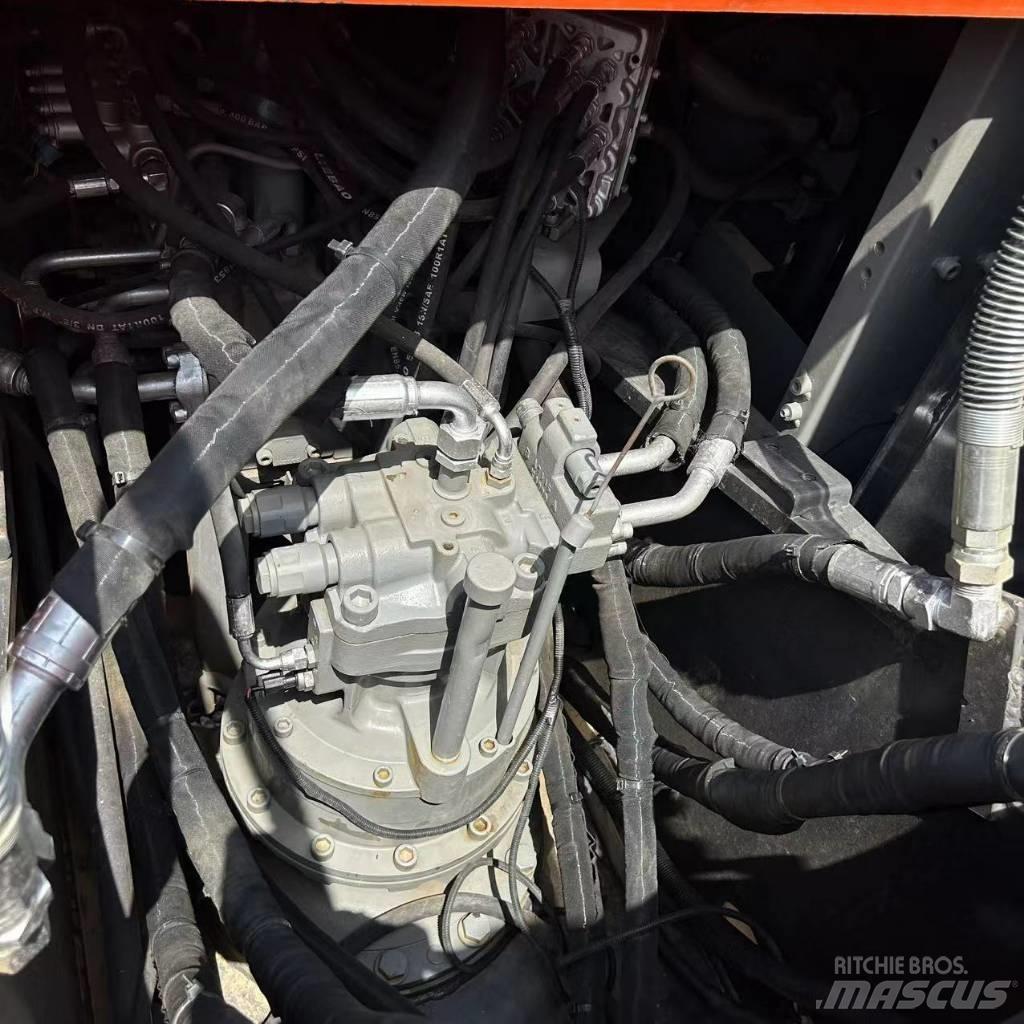 Hitachi 200-3 Escavatori cingolati