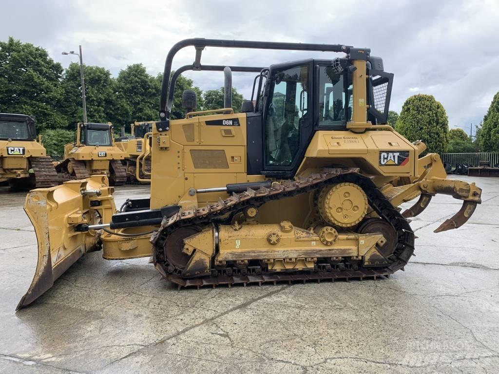 CAT D 6 N XL Dozer cingolati