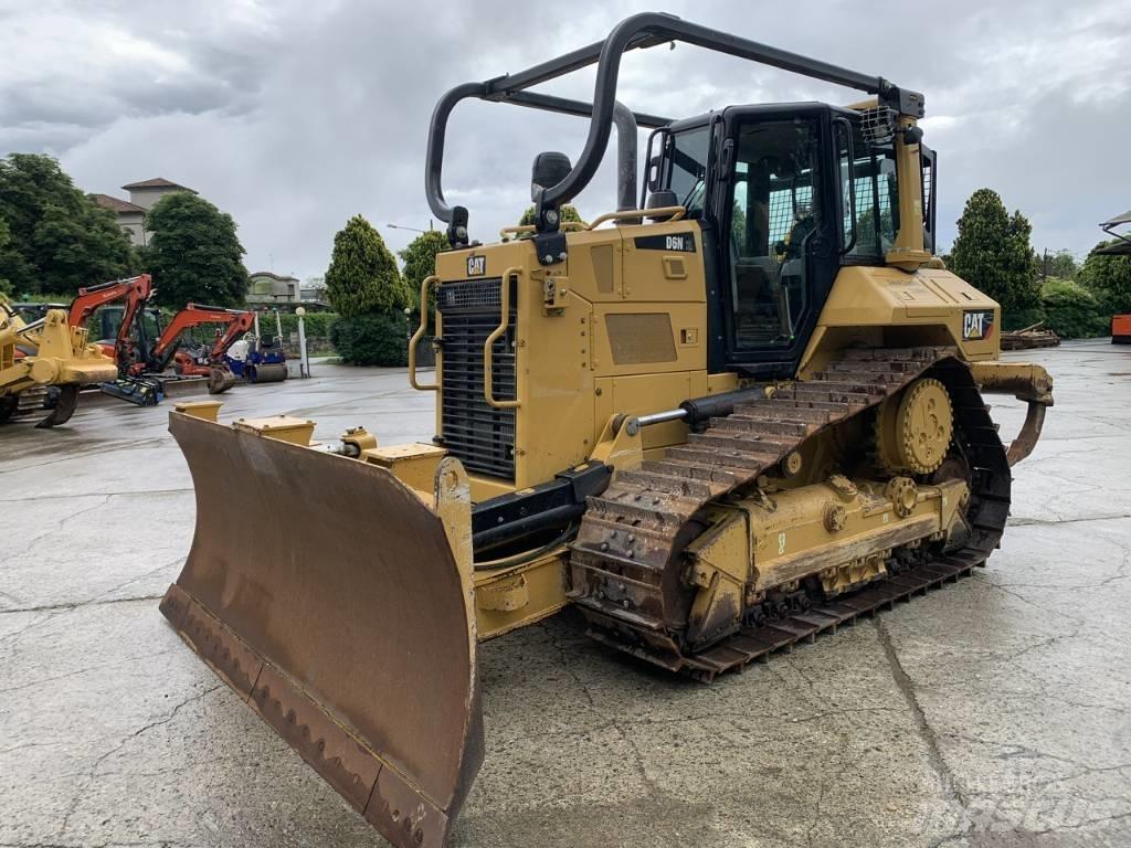 CAT D 6 N XL Dozer cingolati