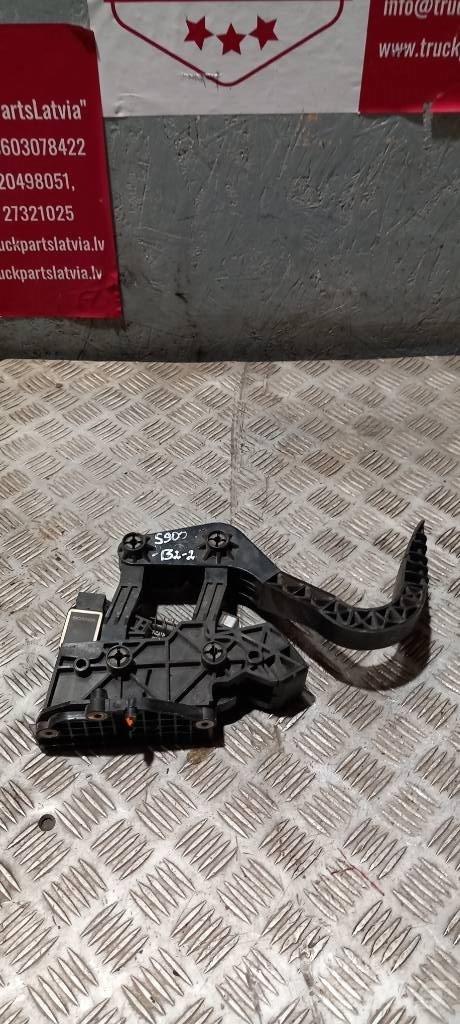 Scania R 480   1753411 Cabine e interni