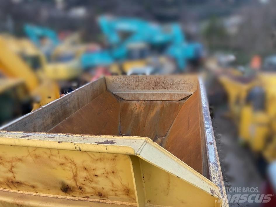 Komatsu HM 300-5E Dumpers articolati