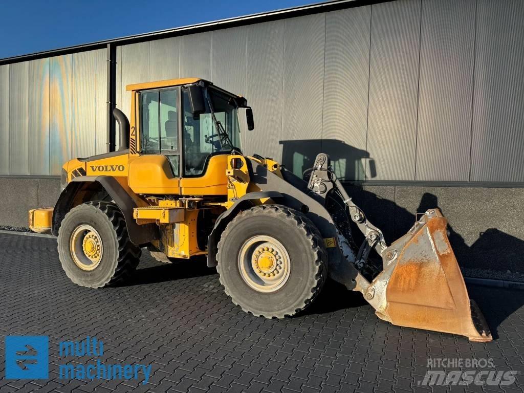 Volvo L 70 F Pale gommate