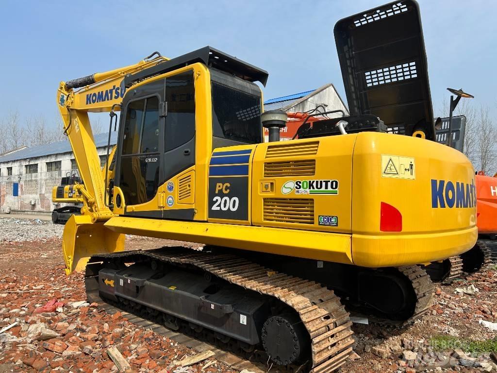 Komatsu PC 200-8 Escavatori cingolati