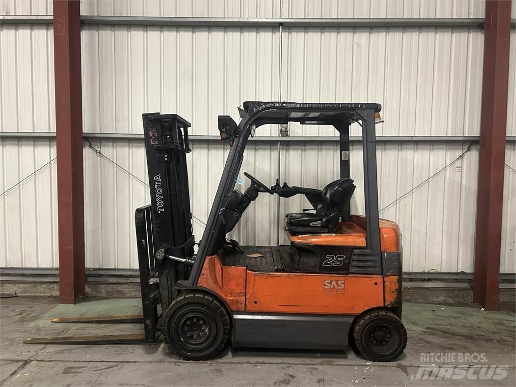 Toyota 7FBMF25 Carrelli elevatori elettrici