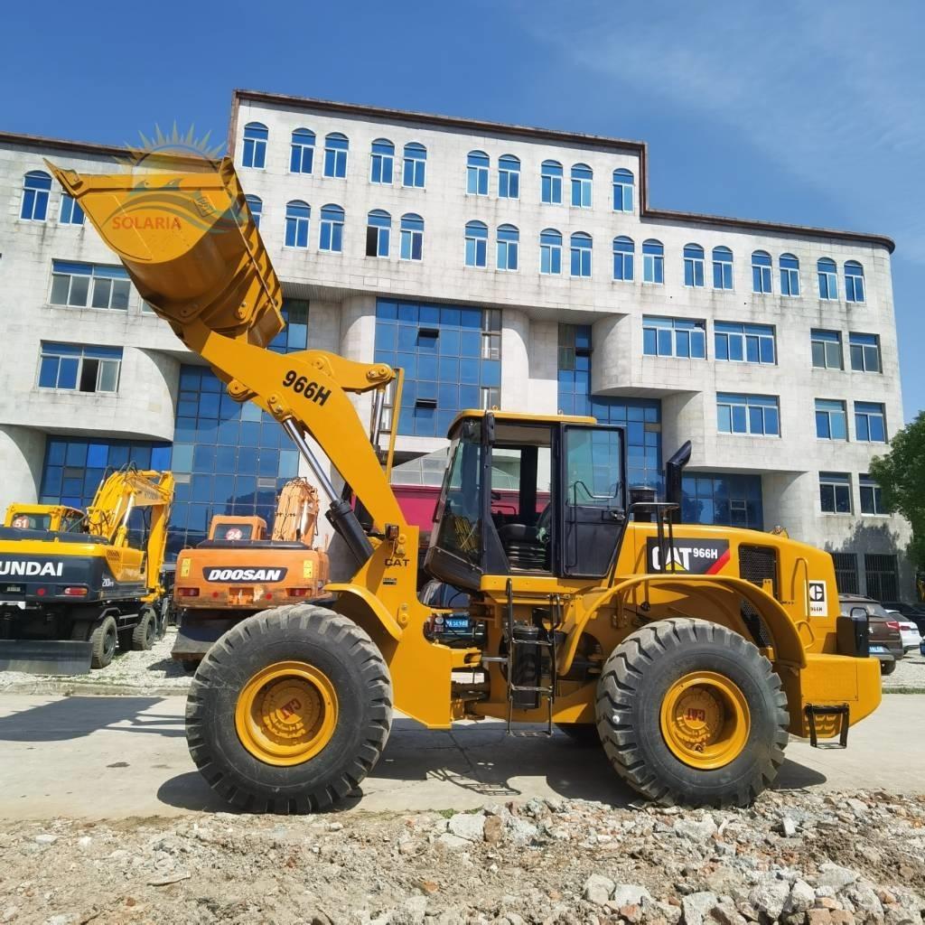 CAT 966 H Pale gommate