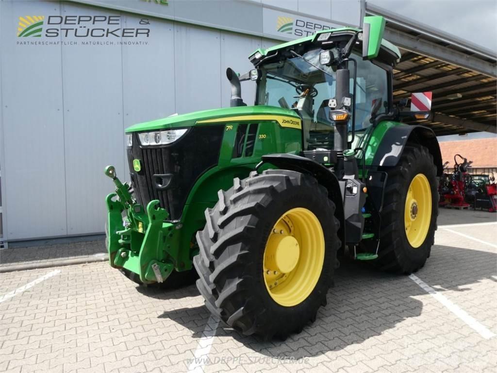 John Deere 7R 330 Trattori