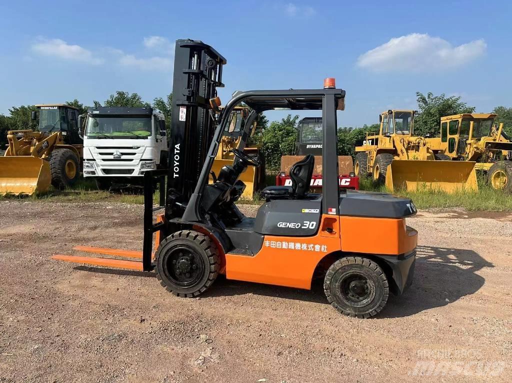 Toyota FD 30 Carrelli elevatori diesel