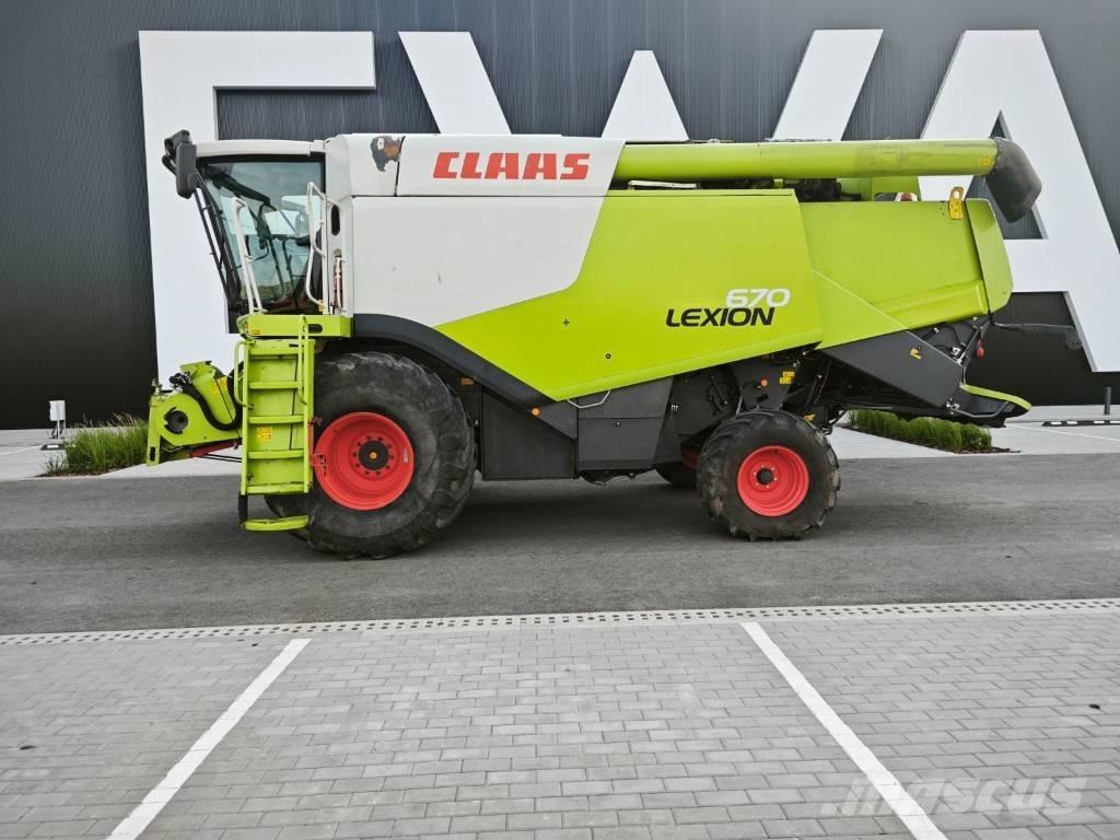 CLAAS Lexion 670 Mietitrebbiatrici