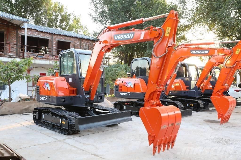 Doosan DH 60-7 Miniescavatori