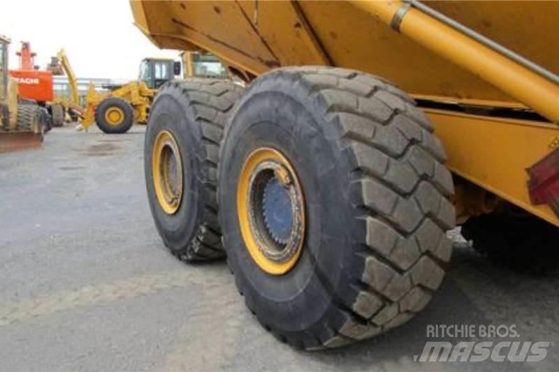 Bell B45E Dumpers articolati