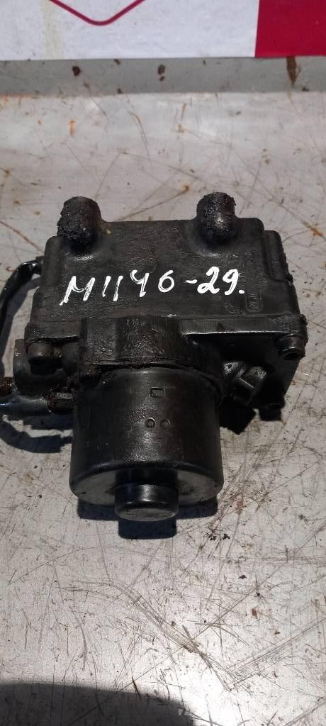 MAN TGS.   85417236122 Componenti idrauliche