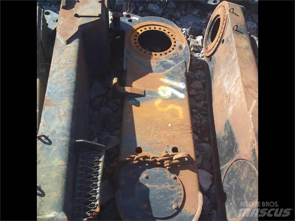 CAT 560 Pendelarm Trasmissione