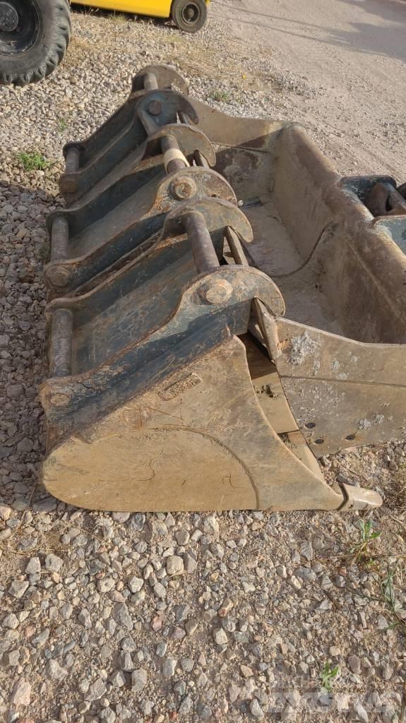 Neuson 75 Z 3 Escavatori medi 7t - 12t