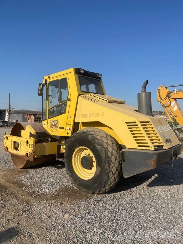 Bomag BW 213 D-3 Rulli monotamburo
