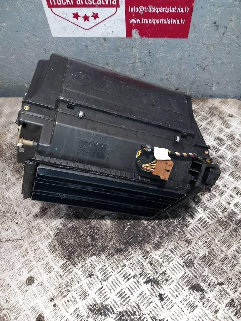 Volvo FH 12    21318095 Cabine e interni