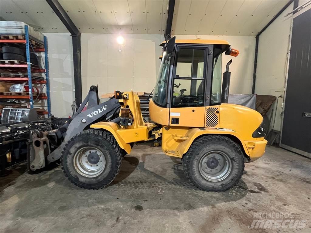Volvo L35 TP/S Pale gommate