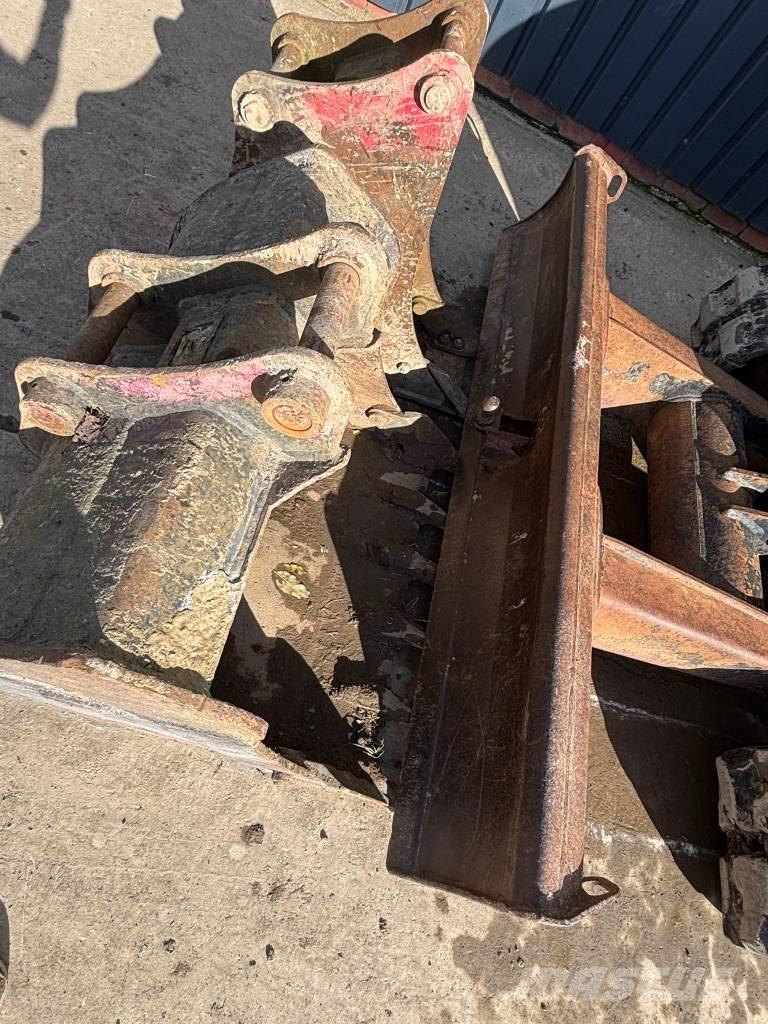 JCB 65 R-1 Miniescavatori