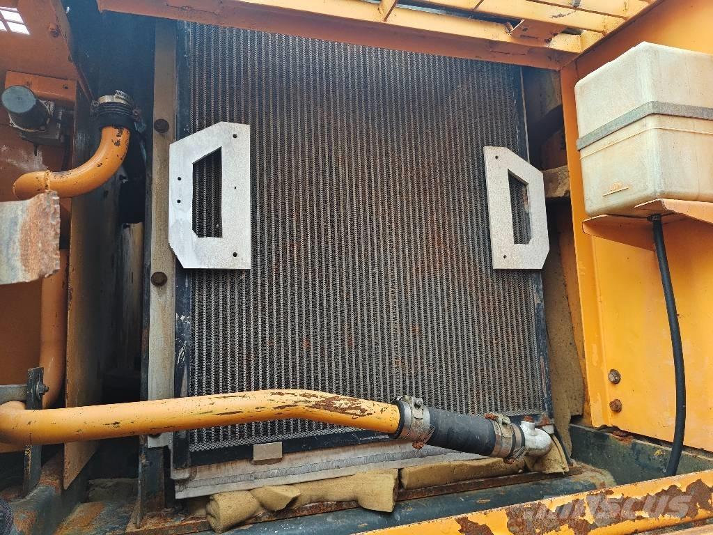 Hyundai R305LC-7 Escavatori cingolati