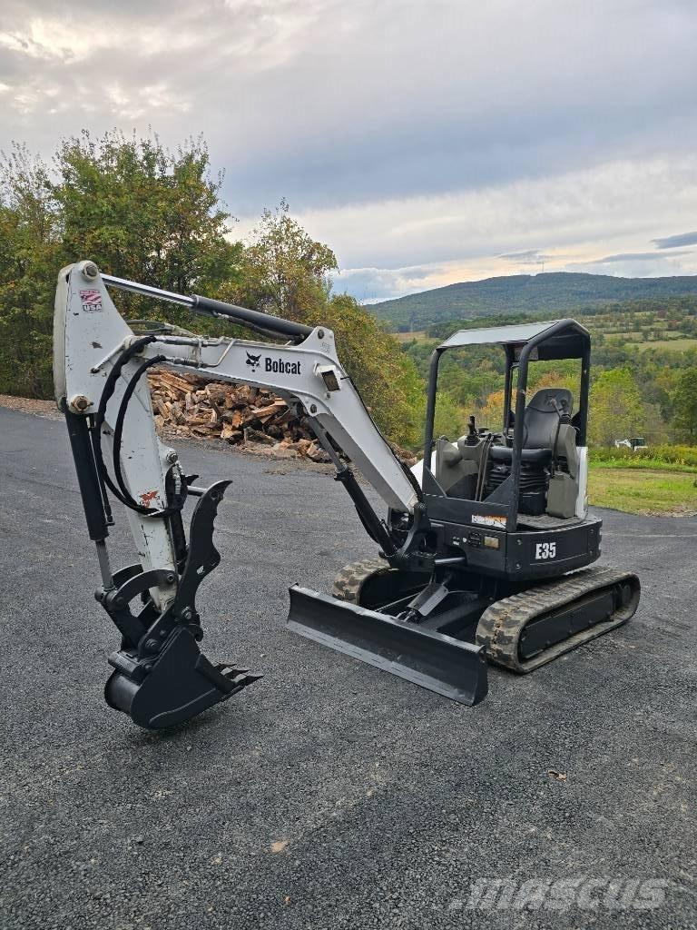 Bobcat E 35 Miniescavatori