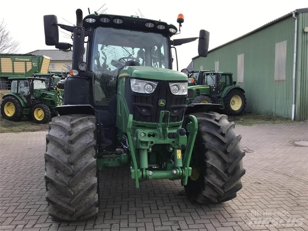 John Deere 6R 140 Trattori