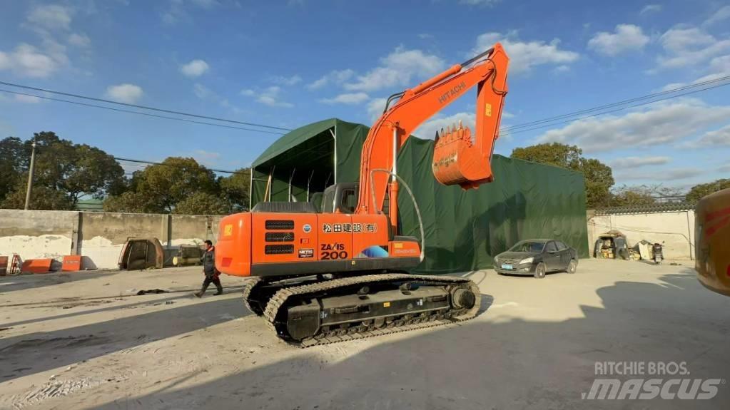 Hitachi ZX 200 Escavatori cingolati
