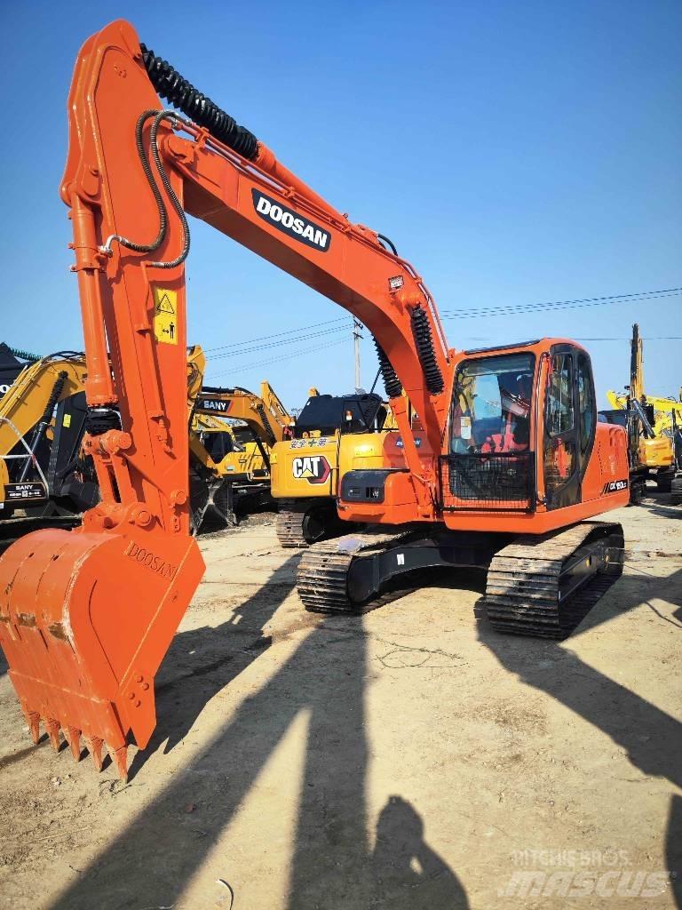 Doosan 150lc Escavatori cingolati