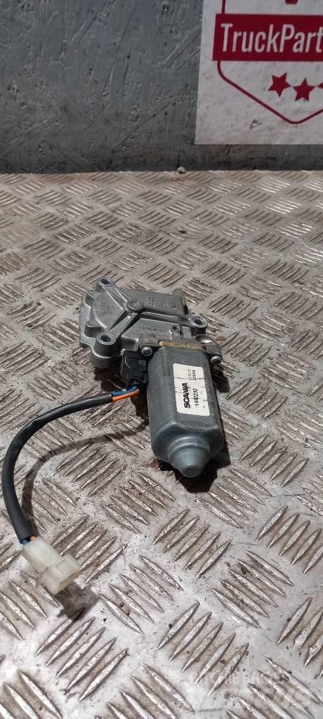 Scania R 440   1442292 Cabine e interni