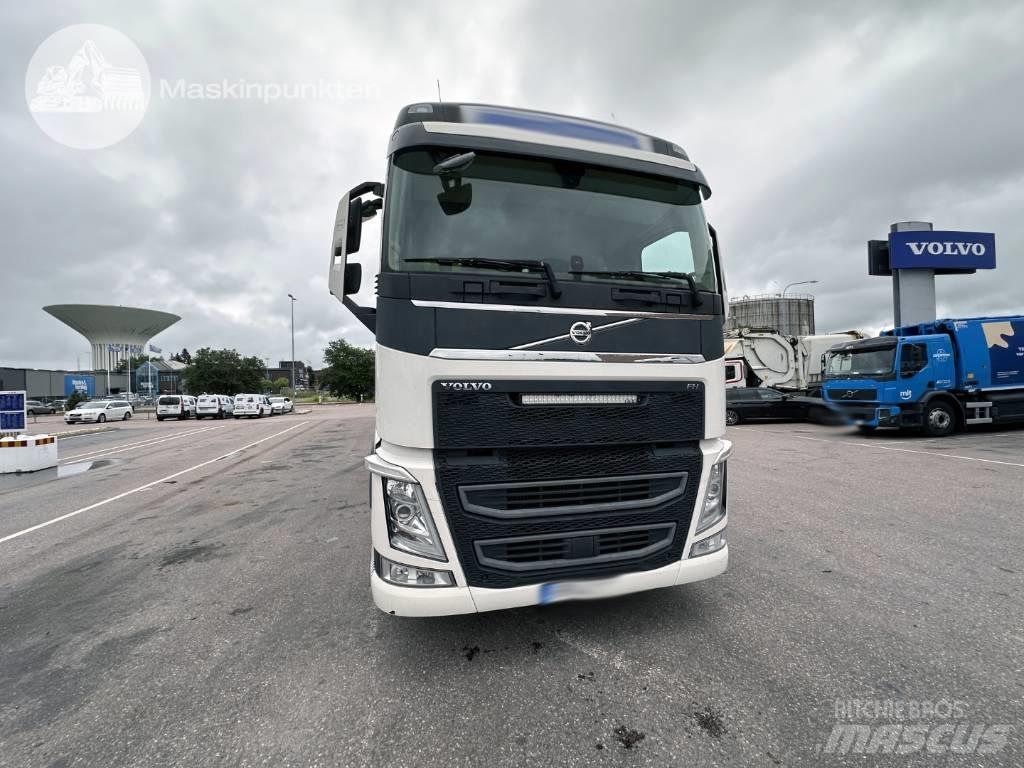 Volvo FH 500 EKIPAGE Camion con gancio di sollevamento