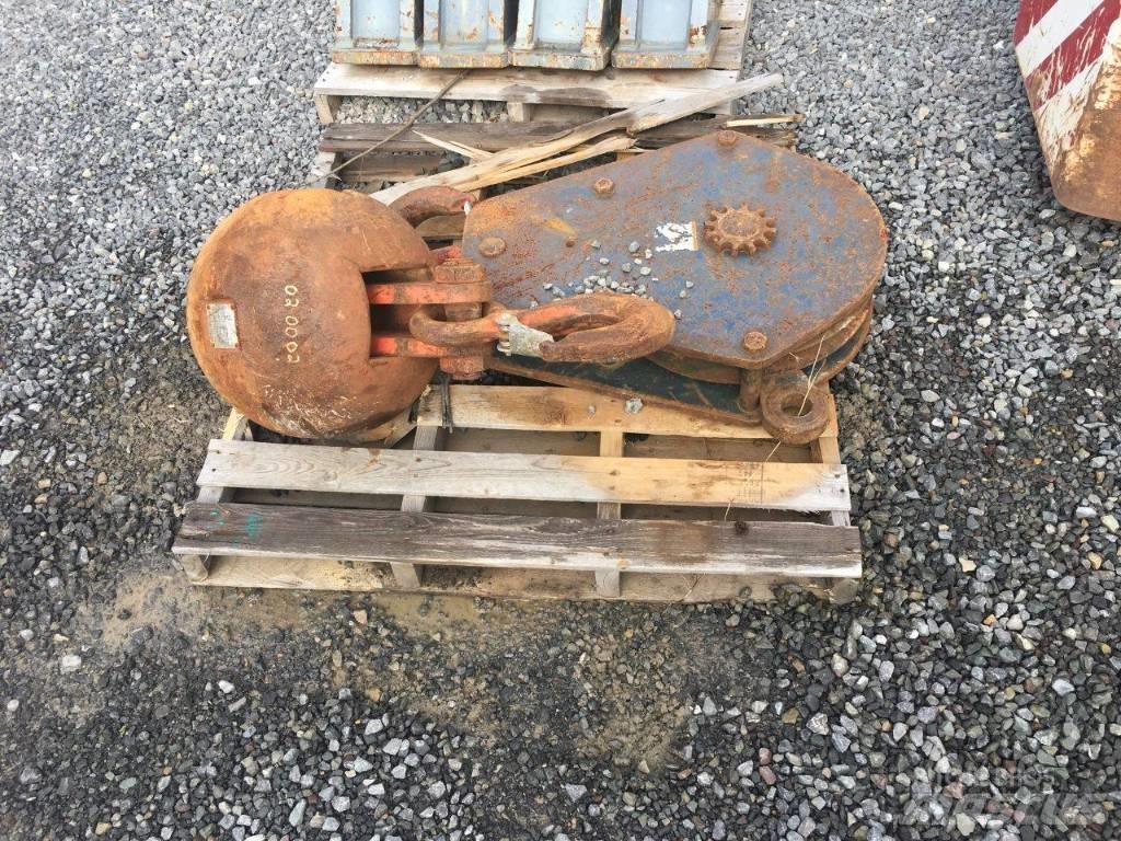 Terex HC 110 Gru cingolate