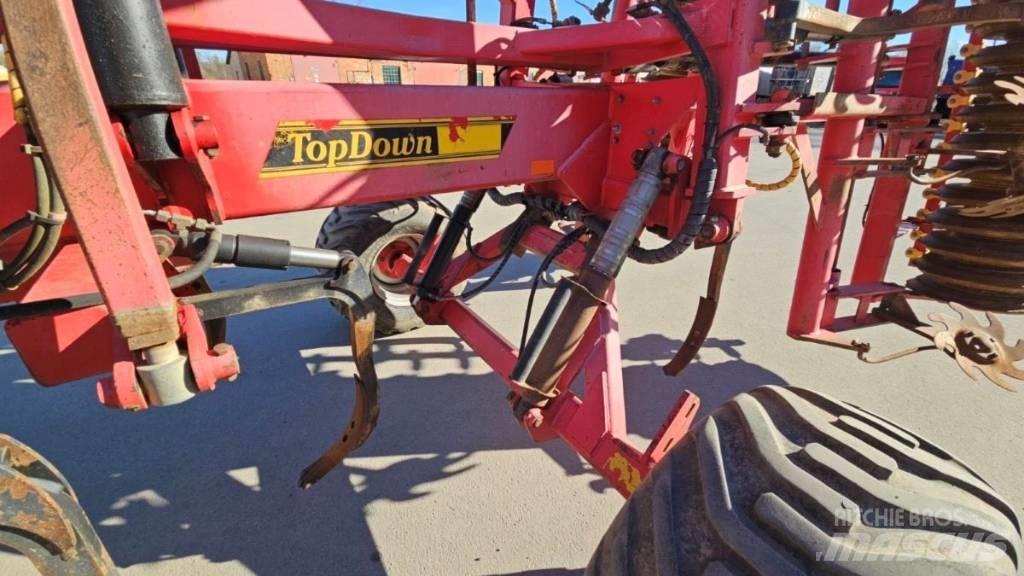Väderstad Topdown500 Coltivatori
