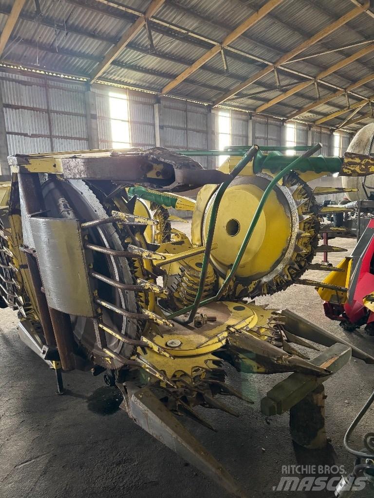 John Deere 7250 Falciatrinciatrici