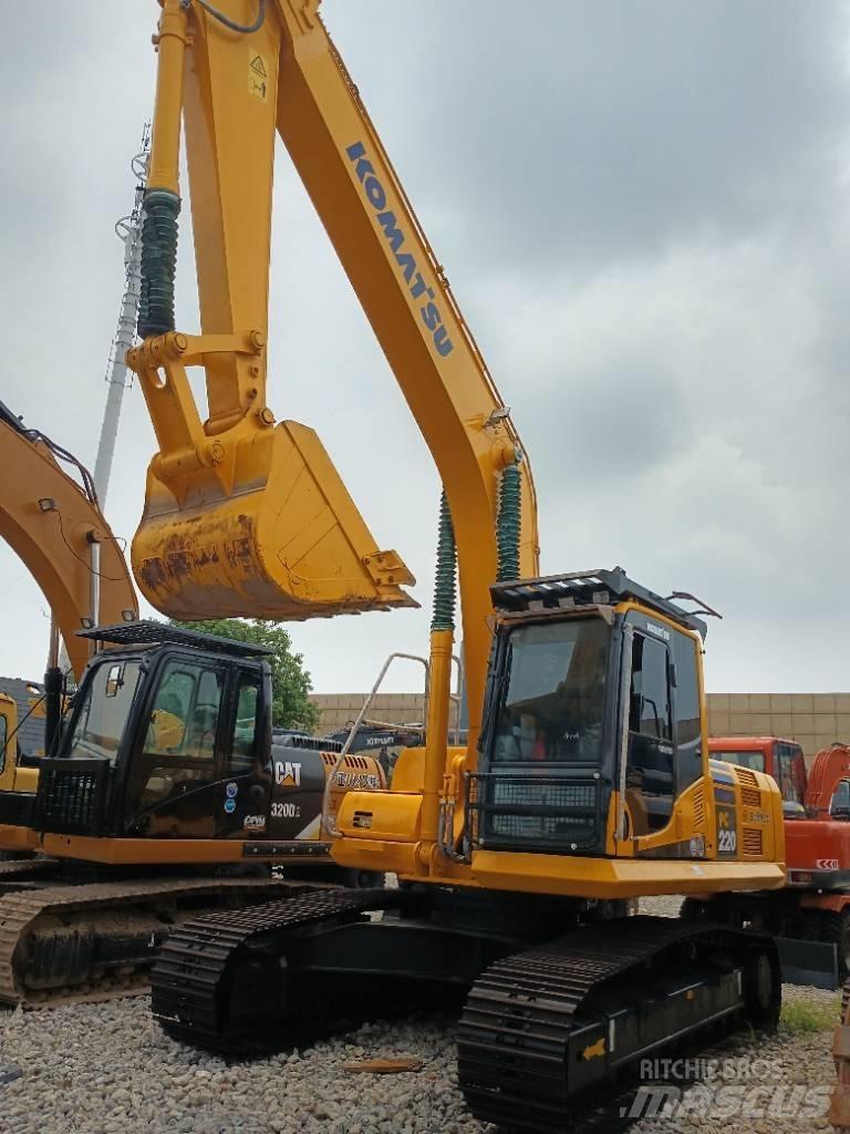 Komatsu PC 220-8 Escavatori cingolati