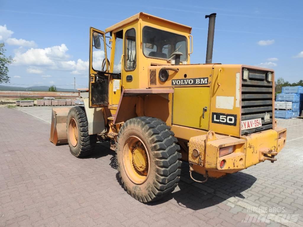 Volvo BM L 50 Pale gommate