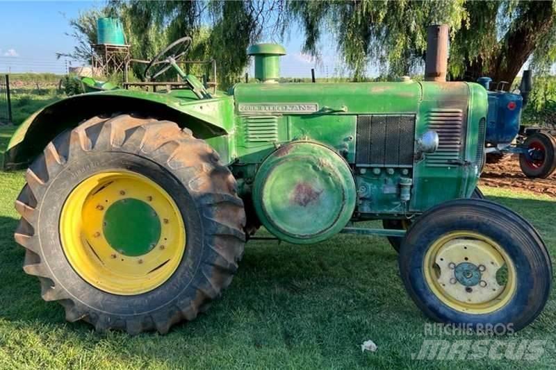 John Deere Lance Trattori